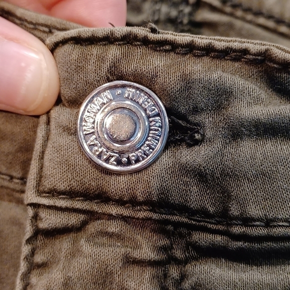 ZARA khaki skinny leg moto cargo pants - Picture 6 of 8